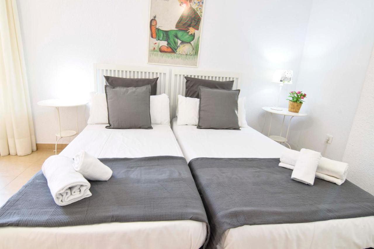 Letmalaga Economy Compas Apartment Exterior photo